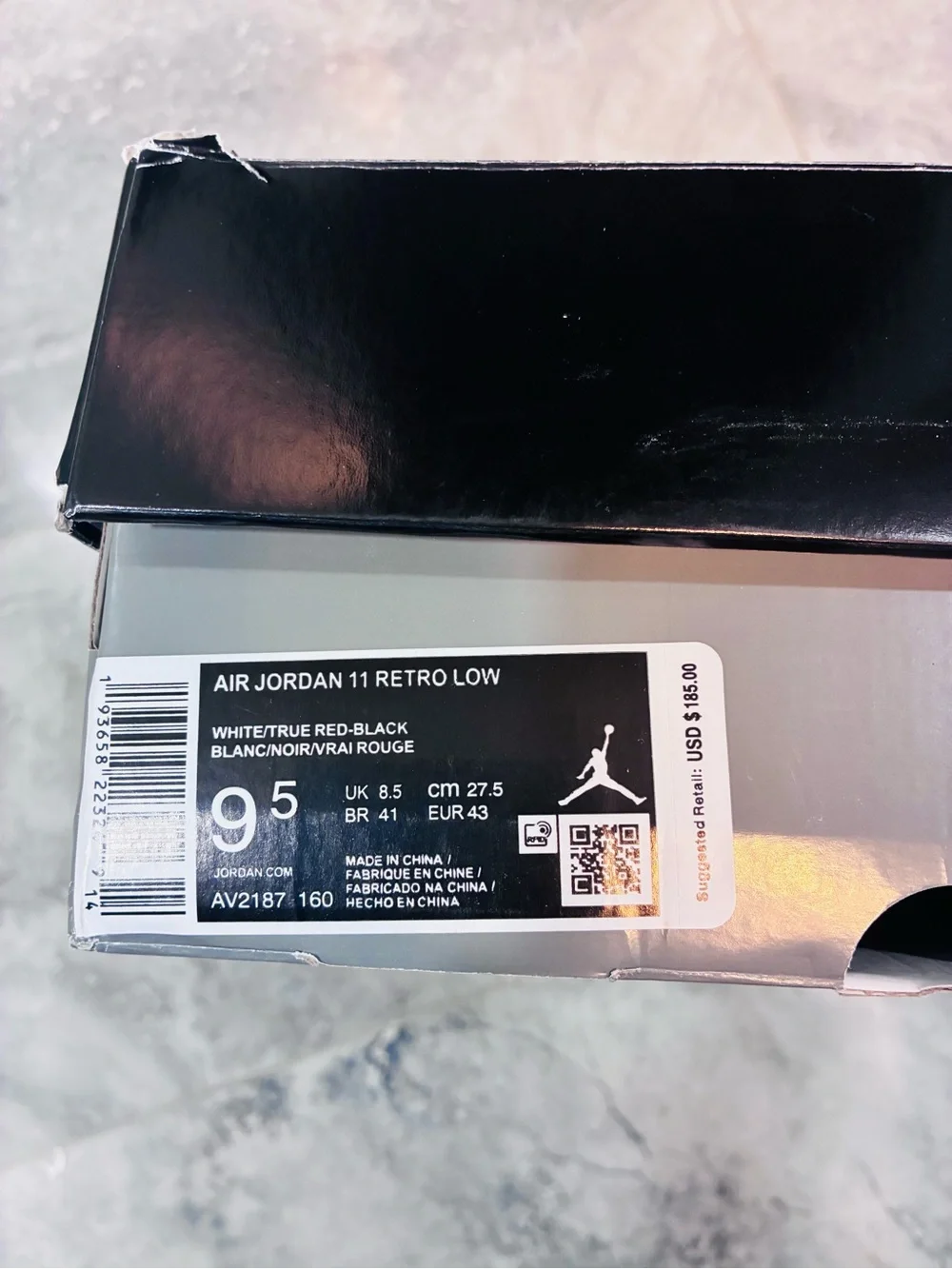 Air Jordan 11 low Chicago